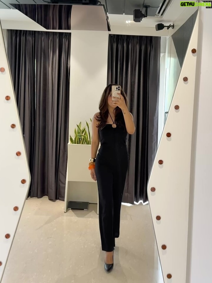 Preeti Chawla - 4.5K Likes - Dinner date vibes ✨
Stepping out tonight in my favorite black jumpsuit — sleek, comfy, and just the right touch of glam. 🖤 Nothing beats a classic all-black look when you want effortless elegance.

💌 P.S. If you love this outfit, just drop “link” ❤️