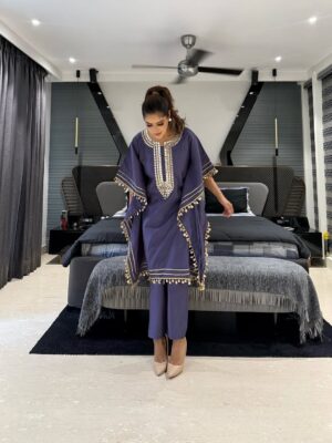 Preeti Chawla Instagram - Pretty rakhi inspo under budget 🫶👌🏻
Comment rakhi for link 💜💙