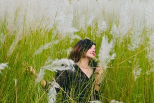 Preeti Kumari Instagram - Nature wali vibe🍀🍁#photoshoot #post #photos #photo #photography #photooftheday #nature #photogram #trend #tutubarbie💃💃