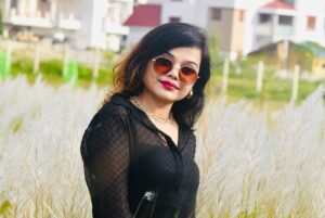 Preeti Kumari Instagram - Nature wali vibe🍀🍁#photoshoot #post #photos #photo #photography #photooftheday #nature #photogram #trend #tutubarbie💃💃