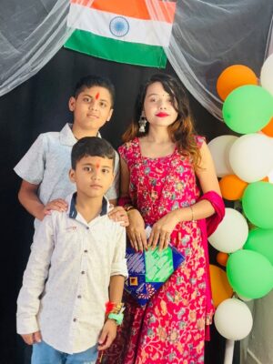 Preeti Kumari Instagram - हल्दी है तो चंदन है राखी है तो रिश्तों का बंधन है🤗🌼#insta #post#photo #photoshoot #rakshabandhan #celebration #photographer #tutubarbie💃💃