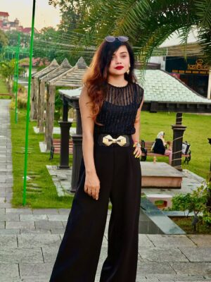 Preeti Kumari Instagram - Kya caption Likho?🤔 #photoshoot #photos #photoftheday #photo #photograph #tutubarbie💃💃