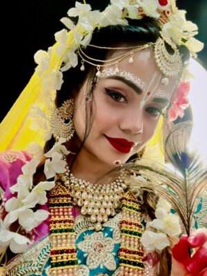 Preeti Kumari Instagram - Kaisa laga mera makeup 🤗 #radharani #makeup #getup #photoshoot #photos #photo #photography #photooftheday #tutubarbie💃💃