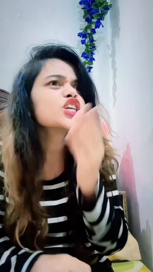Preeti Kumari Instagram - Mare wala dukh kis kis ka hai comment mein batao🫣 
.
.
.
.
#reels #instagram #trending #funny #comedy#tutubarbie💃💃