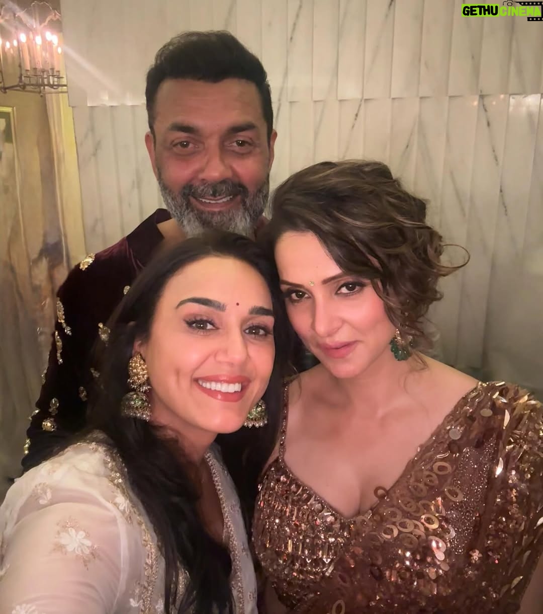 Preity Zinta - 725.1K Likes - Some friendships just get better with time ❤️❤️ From  the first time Tanya & Bobby met ( yes it was at a Diwali party and yes I was there and in a small way, was part of the start of their love story 😍) to the Soldier shoot in Australia …. Which was also their honey moon ❤️and I was there as the third wheel who they entertained whole heartedly ! Time has flown by but my love for both of them has only grown. Not only are they made for each other,  they are also the sweetest couple so meeting them after a long time brought back the Diwali cheer and the fondest memories. Here’s to friendship, happiness n love to them and all of you reading this 🤩 #HappyDiwali #Friendsforever #Ting