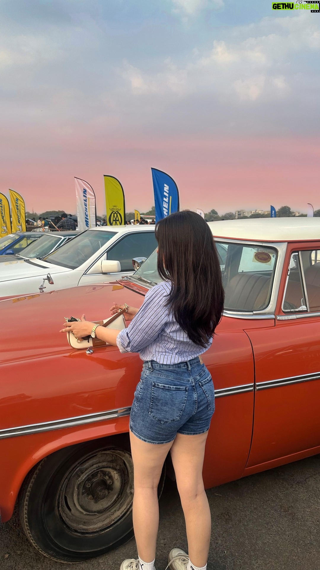 Preksha Makhija - 11.9K Likes - from self-doubt to self-love🫶🏻🧿✨
.
.
.
.
.
.
.
#love #loveyourself #selfdoubt #selflove #trendingreels #fyp #ａｅｓｔｈｅｔｉｃ #cars #carsofinstagram