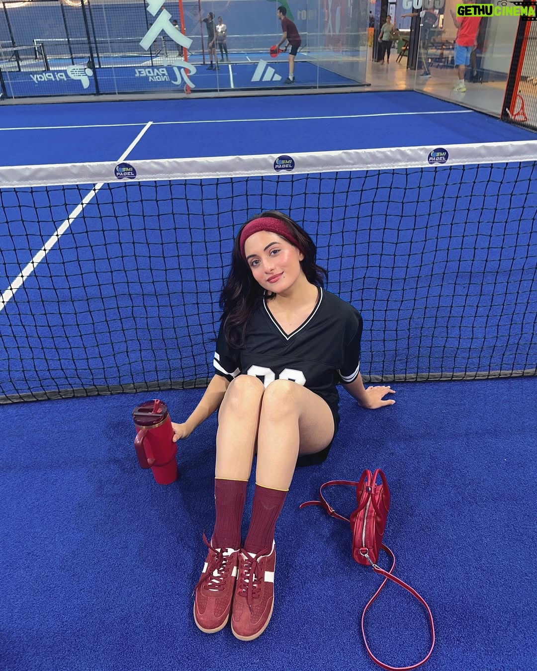 Preksha Makhija - 9.7K Likes - paddle princess in her natural habitat 🏓
.
.
.
.
.
.
#paddle #pickleball #sportsgirl #pickleballislife #paddleball #tennis #sportslook #sportsoutfit 
(Paddle, pickleball, tennis,sports, sports outfit, sports look sport outfit ideas)