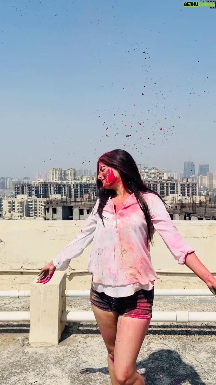 Prity Thista - 4.3K Likes - Mujhko rang de🫠 
.
.
.
.
.
.
.
.
#pritythista #happyholi #trending #reel