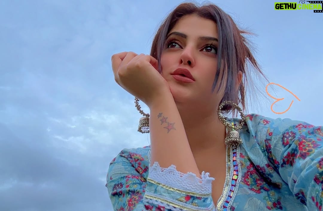 Prity Thista - 37.6K Likes - Khid khid hnsdi☺️ 
.
.
.
.
.
.
.

.
.
.
.
#pritythista #insta #karanaujla_official #forareason #cute #instafit #instamood #instagram #viral #share #punjabi #trend #trendingsongs #trending #like
