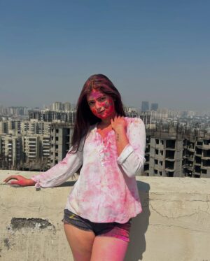 Prity Thista Instagram - Let’s play Holi🤭 
.
.
.
.
.

.
.
.
.
.
.
#pritythista #holi #photo #trending #foryou