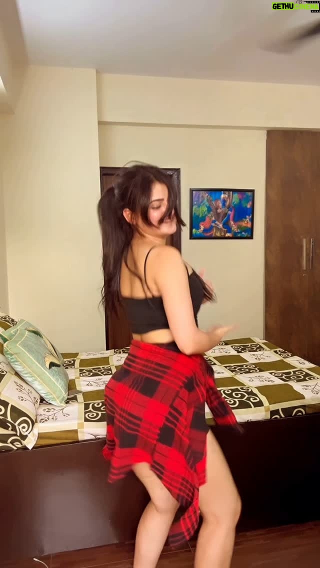 Prity Thista - 5.4K Likes - Cheater Balam🙈 .
.
.
.
.
.
.
.
.
.
.#pritythista #reels #trendingreels #instagram #viral #popular #foryou #share #trend #dance #dancing #dancer #balam #balamcheater🥺