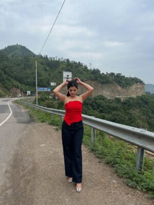 Prity Thista Instagram - High on you✨
.
.
.
.
.
.
.
.
.
.
.
.
#pritythista #réel #instagram #insta #instamood #instapic #instaphoto #viral #cute #shimla #solan #nature #picture #pictureoftheday #photos #ootd