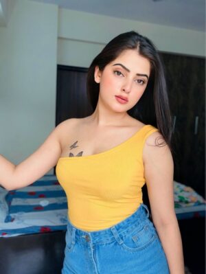 Prity Thista Instagram - Tere pichhe picche😎 
.
.
.
.
.
.
.
.
.
.
.
.
.

.
.
.
.
.
.
.
.#pritythista #réel #photos #photoshop #instagram #instago #instapic #instamusic #fory #foryou #like #likes #viral #trend #deewana #cute #hot #beauty #beautifull #pretty