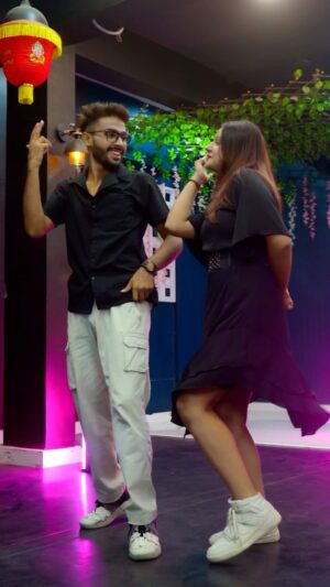 Priya Agarwal Instagram - Dhokha Dadi Kardega 😍🖤
@pankaj_rajput_1103 ✨
dc- @shazebsheikh 
.
.
.
.
#reels #reelsinstagram #isntagram #instagood #dhokhadhadi #cute #cutesongs #bollywood #look #dancereels #viral #explore