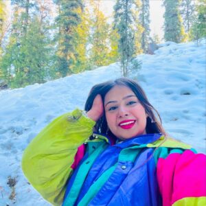 Priya Agarwal Instagram - “Where the earth touches the sky.”🌌 ⛰️

#manali #trip #friends #newpost