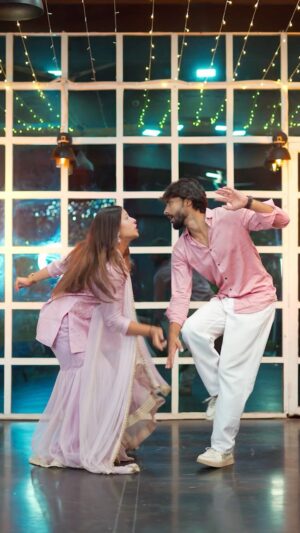 Priya Agarwal Instagram - Tu Toh Majnu Awara 🤭🎀
@pankaj_rajput_1103 💗
.
.
.
.
#reels #reelsinstagram #instagram #instagood #dilliwaligirlfriend #yjhd #look #ethnic #cute #masti #bollywood #viral #explorepage