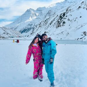 Priya Agarwal Instagram - “Where the earth touches the sky.”🌌 ⛰️

#manali #trip #friends #newpost
