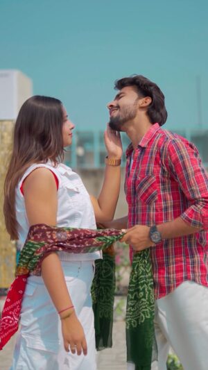 Priya Agarwal Instagram - Chor Bazaaari Do Naino Ki 👀🧿
@pankaj_rajput_1103 ✨
.
.
.
.
#reel #reelsinstagram #instagram #instagood #chorbazari #dance #trend #newsong #trendingreels #viral #explorepage #look