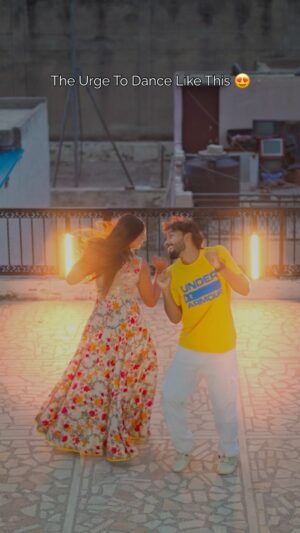Priya Agarwal Instagram - Malang Sajna 😍❤️
@pankaj_rajput_1103 💛
.
.
.
.
#reel #reelsinstagram #instagood #instagram #malangsajna #cute #look #couplevideos #dance #trend #trendingreels #explorepage #viral