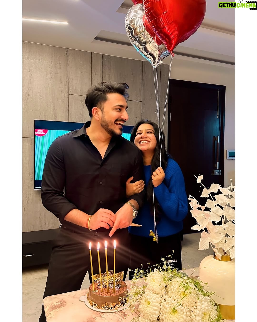 Priya Goyal - 14.1K Likes - Life is better with a Big Brother!!
Happiest Birthday Bhaiya🥳❤️
.
.
.
.
.
.
#instagood #instagram #instalike #instadaily #love #siblings #birthday #explore #explorepage #fashion #fashionista #birthdayparty