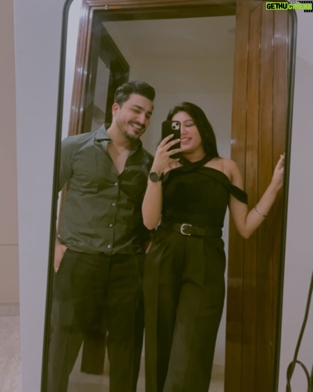 Priya Goyal - 10.4K Likes - About Yesterday🎉❤️ @_priyagoyall 
.
.
.
.
.
.
#instagood #instagram #instalike #instadaily #lifestyle #birthday #party #love #familia #family #smile #explore #explorepage #picoftheday