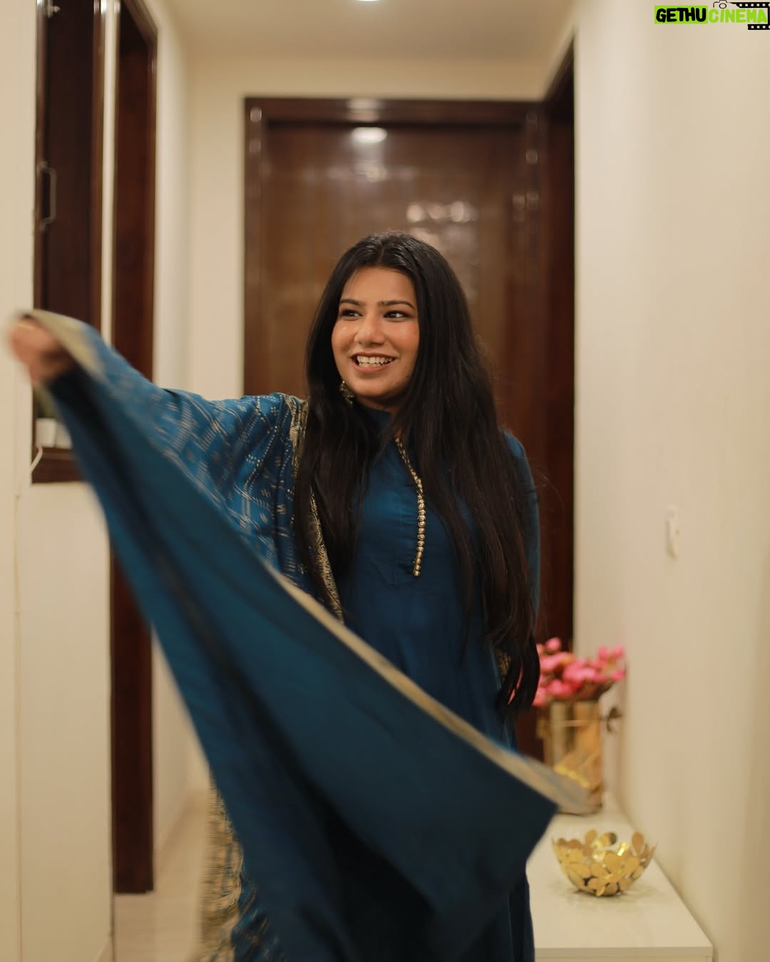 Priya Goyal - 3K Likes - On my way to get my dupatta stuck in his watch🙈❤️ @_priyagoyall 
.
.
.
.
.
.
.
#instagood #instagram #instalove #instalike #instadaily #fashion #fashionblogger #fashionista #lifestyle #cute #trending #ootd #explore #explorepage #traditional #festive #picoftheday