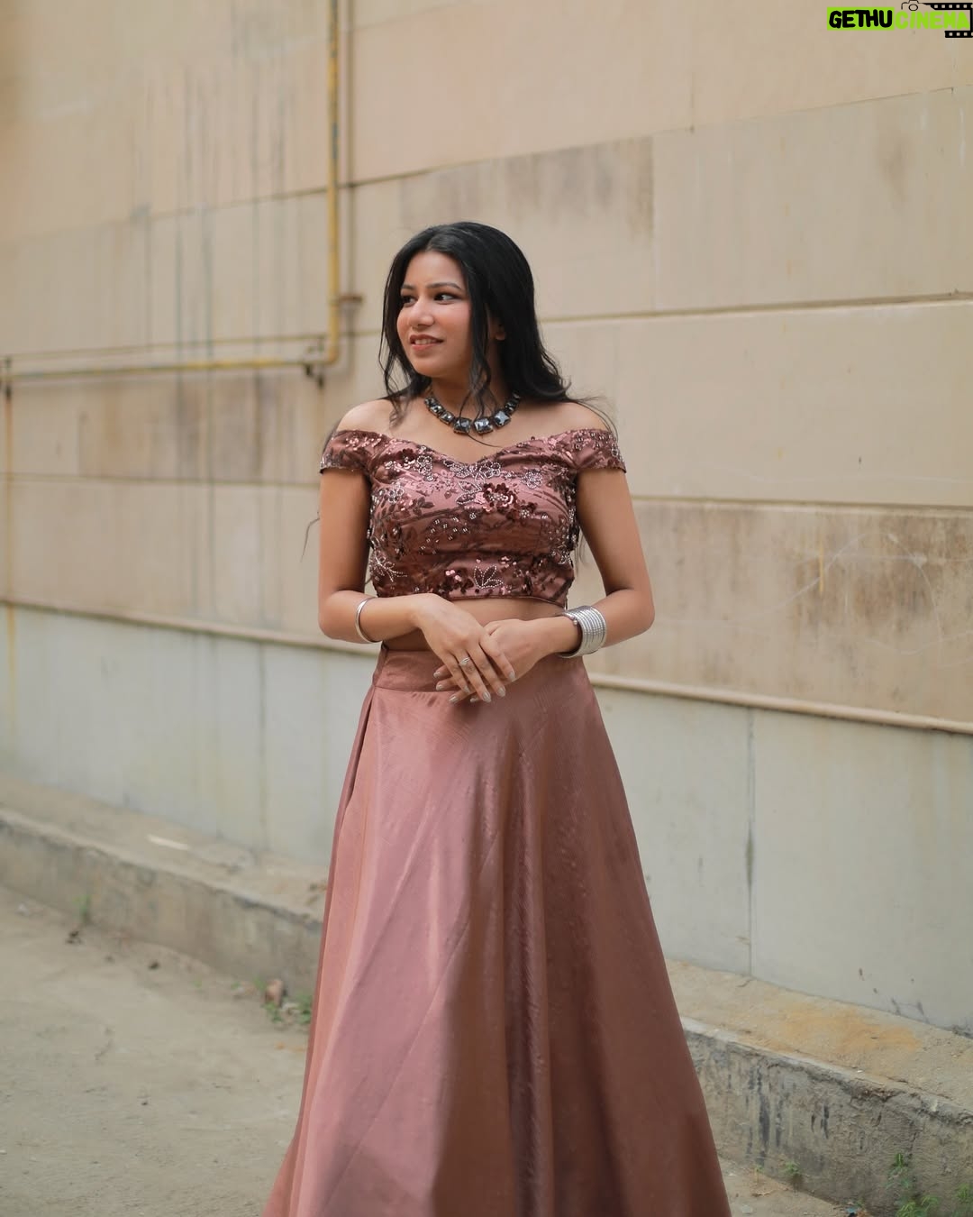 Priya Goyal - 11.1K Likes - Forever a Barbie Girl❤️
.
.
.
.
.
#instagood #instagram #instadaily #fashion #fashionblogger #fashionista #explore #explorepage #instalike #lifestyle #beautiful #love #smile #ootd #picoftheday