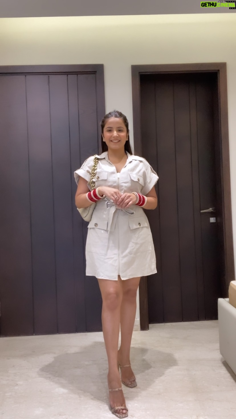 Priya Kapoor Arora - 2.7K Likes - DAY 2/5Summerdresses Series 

Dress - @zara 

#summerstyle #summerdresses #bags #heels