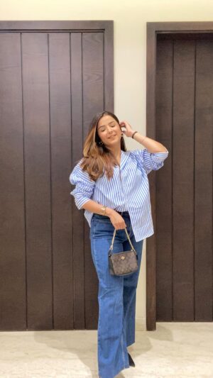 Priya Kapoor Arora Instagram - GRWM ✨✨✨
Shirt - @zara
Jeans - @zara
Heels - @hm
Watch - @casio.india
Bag - @coach