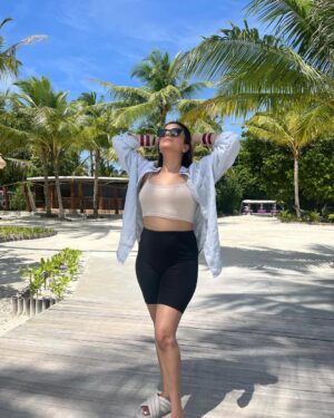 Priya Kapoor Arora Instagram - Feeling the sunshine ☀️