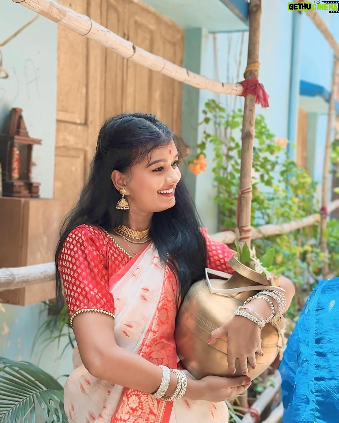 Priya Mitra - 55.9K Likes - নতুন বাড়ির গৃহপ্রবেশ🥰