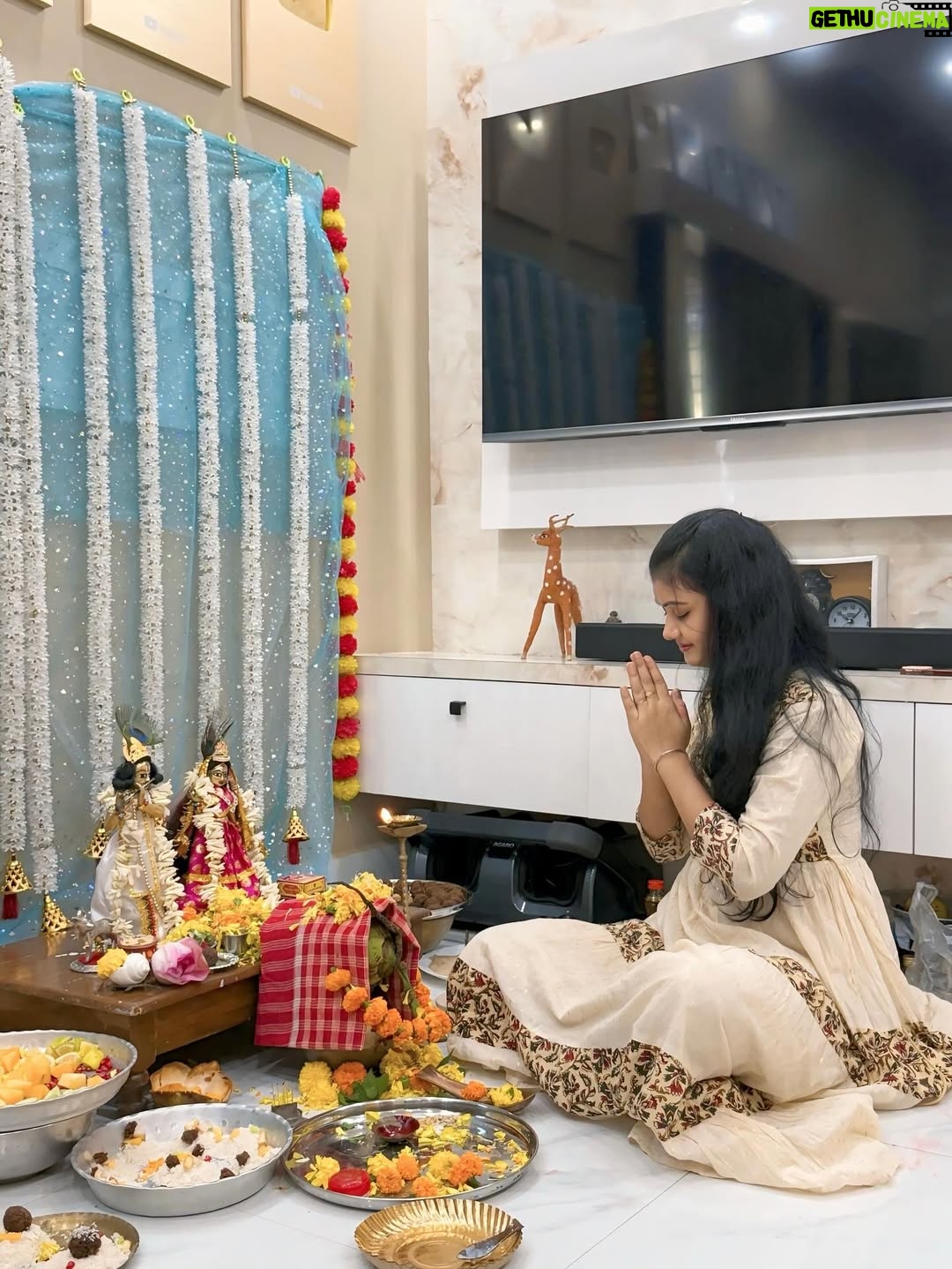 Priya Mitra - 24.4K Likes - শুভ জন্মাষ্টমী🥰