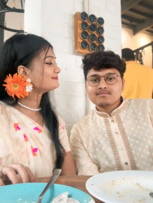 Priya Mitra Instagram - Dekha Hazaro Dafaa Apko❤️🥰