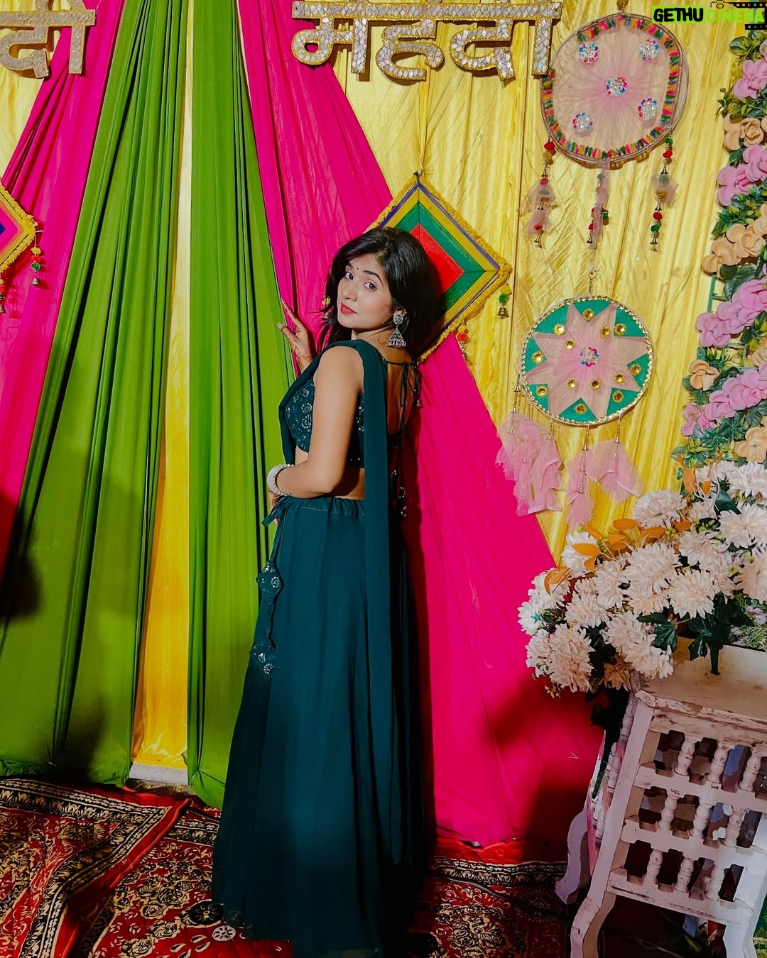 Priya Rathore - 1K Likes - Dost ki Mehndi ceremony ❤️☘️