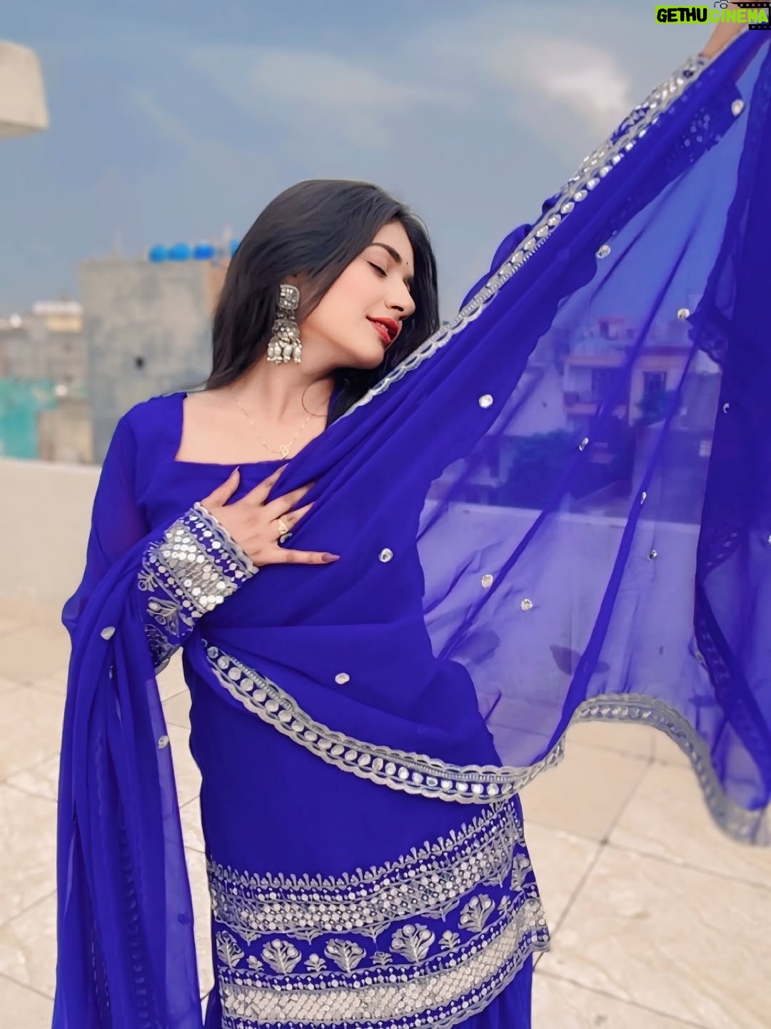 Priya Rathore - 2.9K Likes - Zindagi ne diye hain zakhm kai, dard chhupa hai muskurahat mein …☘️ 

#trend #suit #bluesuit #beautyinnature #insta #instamusic #instagram #instafashion