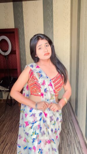Priya Rathore Instagram - Holi ka colour hata ki nahin 😛