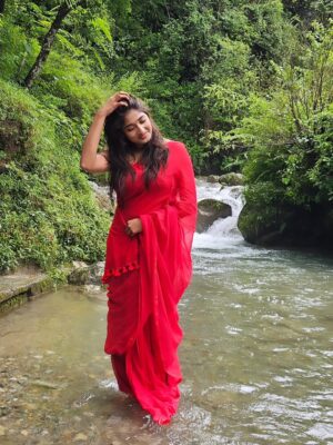 Priya Vadlamani Instagram - Birthday behaviour...🐒🌻
Extremely grateful and thankful for all the wishes..birthdays are often a beautiful reminder of how loved I am and i am truly beyond grateful..✨️💛
Also this was my first birthday alone, without my family or friends . Just by myself. And it was a beautiful day, I walked aimlessly in a town I don't know, I ate whatever I wanted, I sat and read anywhere I wanted , I was in awe of how truly beautiful nature is.. the mountains have always always been my escape and that's all I wanted this year. Quiet and peace and it really was serene...highly recommend solo travel for birthdays 🐣🐣
P.s - I was very very safe while clicking these pictures. This is a stream that flows through the place I was staying and the current was very normal when I clicked these...