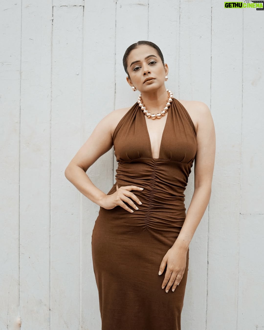 Priyamani - 209.1K Likes - Wearing my coffee, not drinking it.
.
.
Wearing @neonthelabelsofficial @viralmantra 
Jewels by @aquamarine_jewellery
Shoes by @oceedeeshoes 
📸 @cinesarang.co
Styled by @theitembomb 
MUAH @pradeep_makeup @shobhahawale