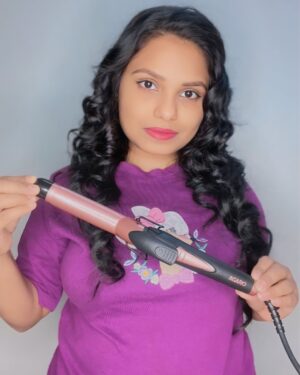 Priyanka Bhagat Instagram - Curl. Bounce. Shine. ⨠The AG HC-6001 Hair Curler with 25mm Barrel ā your go-to for effortless, long-lasting curls. āØ
@theagaro_lifestyle
#PerfectCurls #HairOnPoint #ShinyLocks #agaro #everydayexpert #theagarolifestyle #agarolifestyle