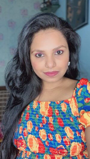 Priyanka Bhagat Instagram - āUnleash your inner beauty with Pilgrimās bullet lipstick! šāØ Infused with nourishing ingredients like Jojoba Oil, Vitamin E, and Shea Butter for a smooth, long-lasting finish. Bullet Lipstick has SPF 30 Sun protection , It is so creamy, so bold and so matte. Perfect for that pop of color while keeping your lips hydrated!
#pilgrim #pilgrimmakeup #pilgrimtribe #spanishcollection #bulletlipstick
PilgrimBeauty #LipstickLoveā