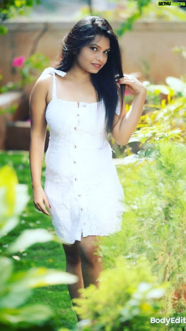 Priyanka Bhagat - 2.9K Likes - Even kings rest. #donothing