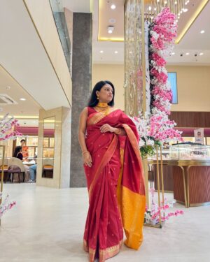 Priyanka Bhagat Instagram - āWishing everyone a bright and blessed Akshaya Tritiya! š«°
Akshay tritya , malabargold , Malabar jewellery, jewellery collection, weddings jewellery, Malabar showroom