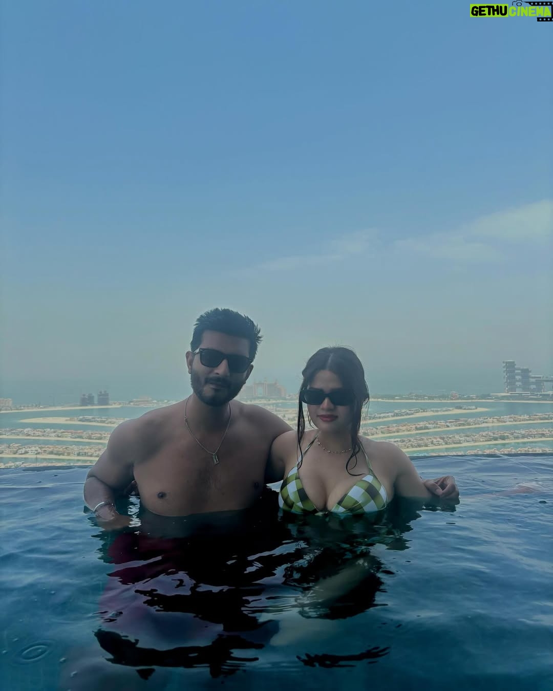 Priyanka Chaturvedi - 18K Likes - Birthday behaviour 🎈🫧💫

#birthdaygirl #birthdaypost #vacationmode #birthdaypost #dubai🇦🇪 #swimmingday #explore #fyp #vacayvibes #Dubaivacay2024