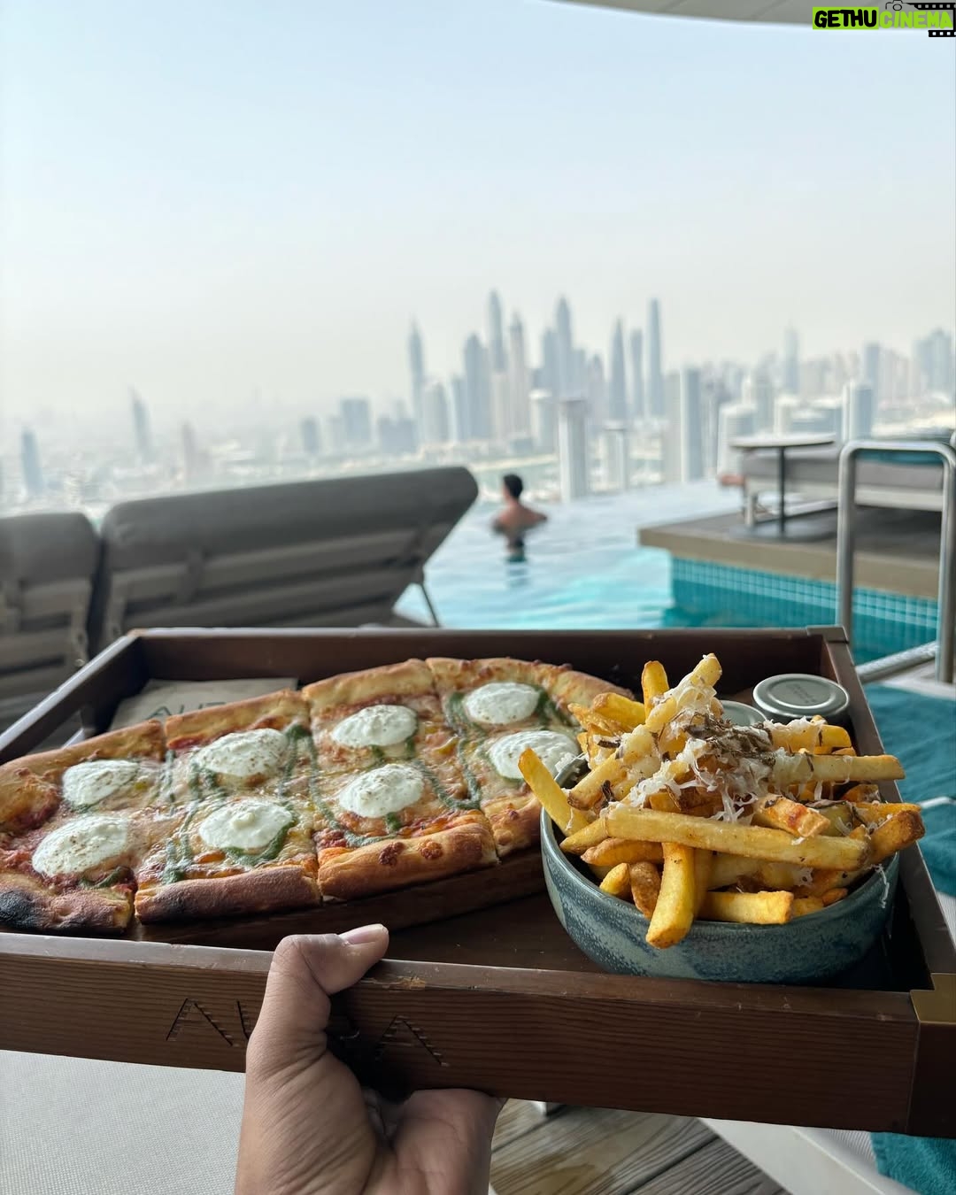 Priyanka Chaturvedi - 18K Likes - Birthday behaviour 🎈🫧💫

#birthdaygirl #birthdaypost #vacationmode #birthdaypost #dubai🇦🇪 #swimmingday #explore #fyp #vacayvibes #Dubaivacay2024