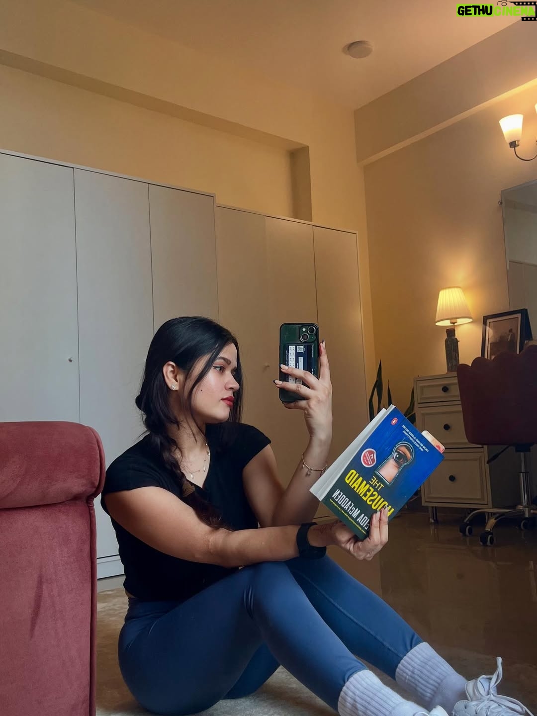 Priyanka Chaturvedi - 11.7K Likes - Clicking through life 📸 🧡