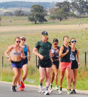 Priyanka Goswami Instagram - The final speed training session of Altitude is over, now 10km. The World Athletics Race Walking Tour is set to be a test event in Canberra on Saturday.
#australia #racewalking #world #walkers #altitude #hard #work