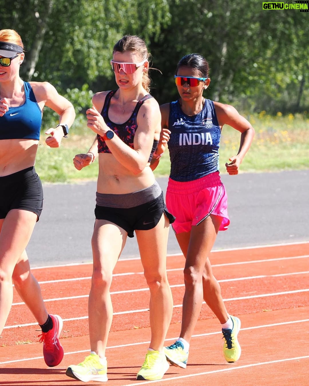 Priyanka Goswami - 2.8K Likes - “I always want to give more than I gave yesterday.”

#track #session #work #hard #keep #motivate #beleiveinyourself