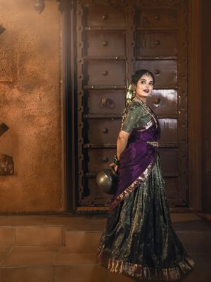 Priyanka M Jain Instagram - మహానటి❤️🔥
In @srehadesignerstudioofficial @srehadesignerjewelleryofficial
📸 @dl_shoots
💄 @almightymakeupstudioacademy
@nstudios_prewedding
.
.
.
.
.
.
#priyanka #priyankajain #priyankamjain #mahanati #savitri #trending #retro #india #telugu #teluguretro #maayabazaar #lehenga #pattu #south #southindian #wedding #jewellery #viral #bn #virall #vintage #designs #designsoftheday #weddinghairstyle #ootd #ootn #outfit #attire