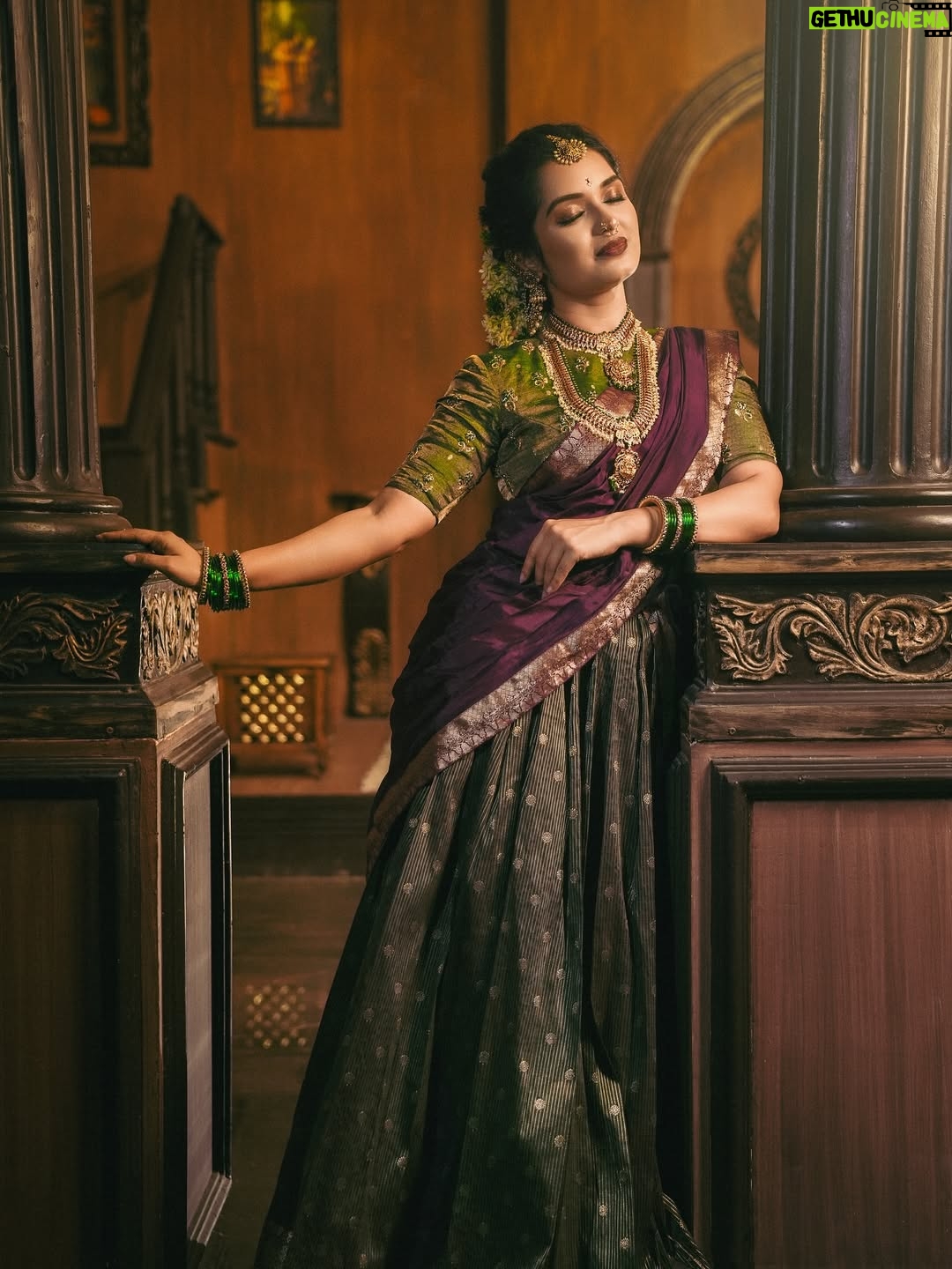 Priyanka M Jain - 89.3K Likes - మహానటి❤️‍🔥

In @srehadesignerstudioofficial @srehadesignerjewelleryofficial 
📸 @dl_shoots 
💄 @almightymakeupstudioacademy 
@nstudios_prewedding 

.

.

.

.

.

.

#priyanka #priyankajain #priyankamjain #mahanati #savitri #trending #retro #india #telugu #teluguretro #maayabazaar #lehenga #pattu #south #southindian #wedding #jewellery #viral #bn #virall #vintage #designs #designsoftheday #weddinghairstyle #ootd #ootn #outfit #attire