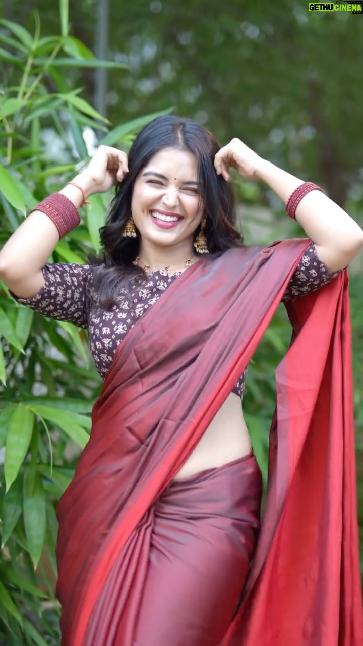 Priyanka M Jain - 102K Likes - Thumak Thumak 💃💋

.

#priyankajain #shivakumar #tumaktumak🥰🥰❤️ #shivpriya #neverendingtales #instagram #instareels #instamood #dance #reels #india #love #lovereels #girl #thumakthumak #viral #viralreels #trending #trendingsongs #trendingaudio